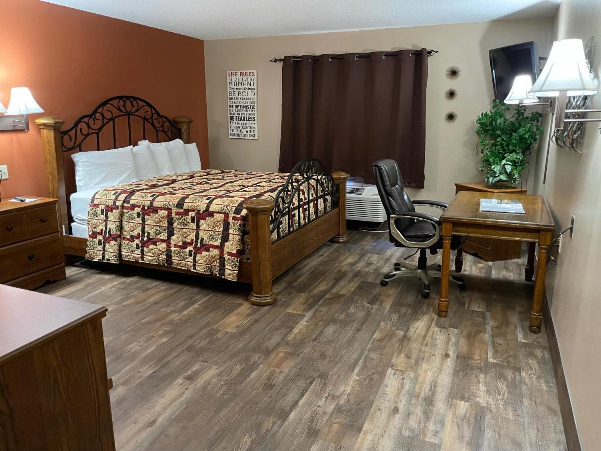 Southfork Motel Bloomfield Екстериор снимка