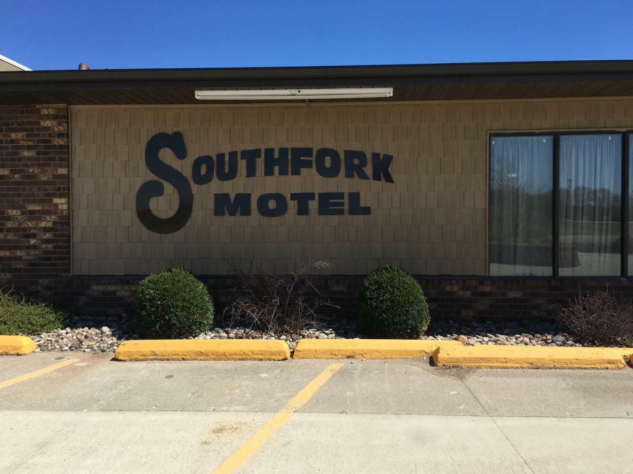 Southfork Motel Bloomfield Екстериор снимка
